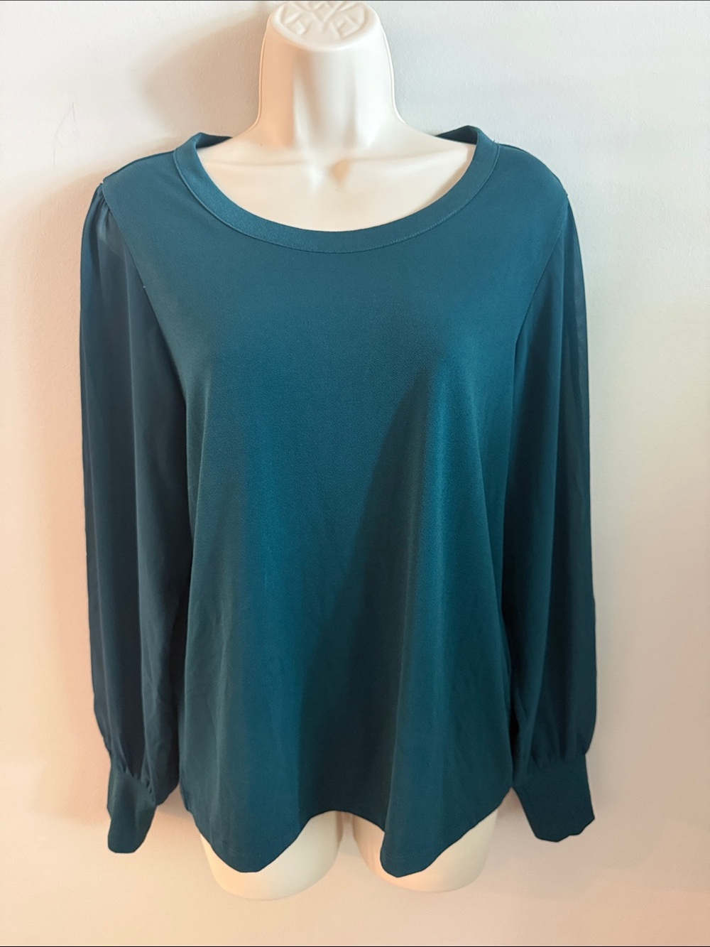 Banana Republic Teal Forest agree. Sheer Long Sleeve Crewneck Blouse medium